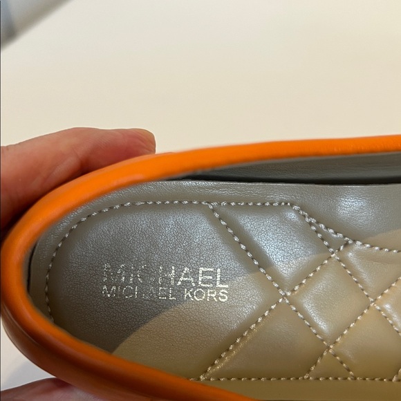 Michael Michael Kors Orange Leather Loafers Flats Shoes Size 9.5 - Picture 12 of 14
